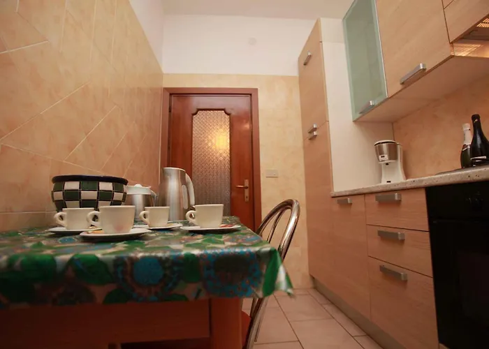 In 3 شقة روسولينا ماري